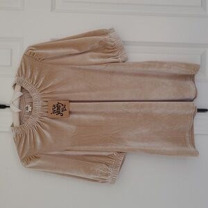NWT IVY JANE Rouched Neck Velvet Top Size M